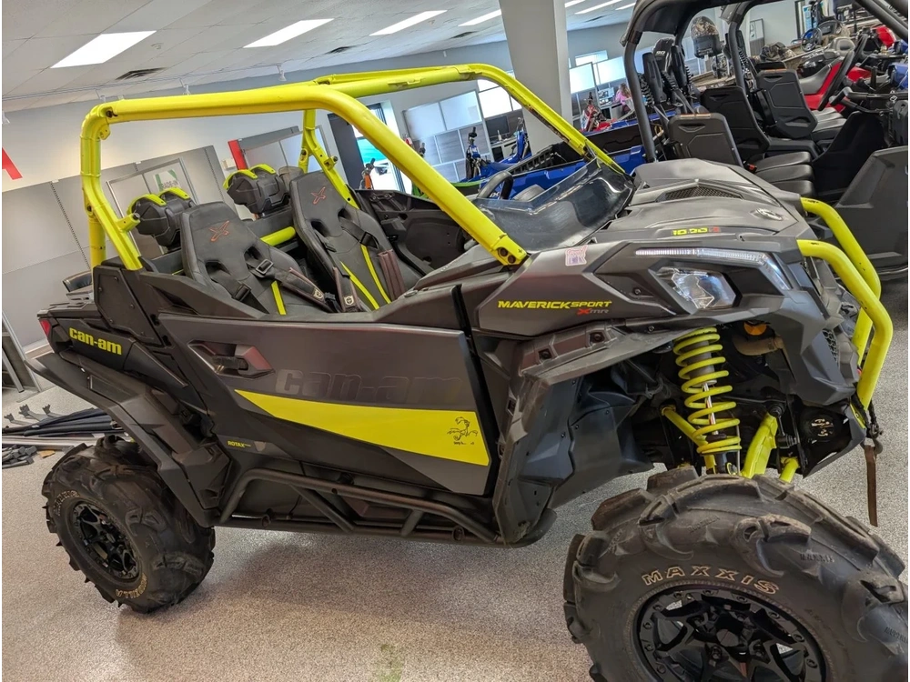 2021 Can-am Sport X Mr alt