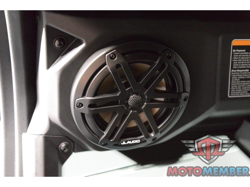 2026 Can-am Defender Limited Hd11 alt