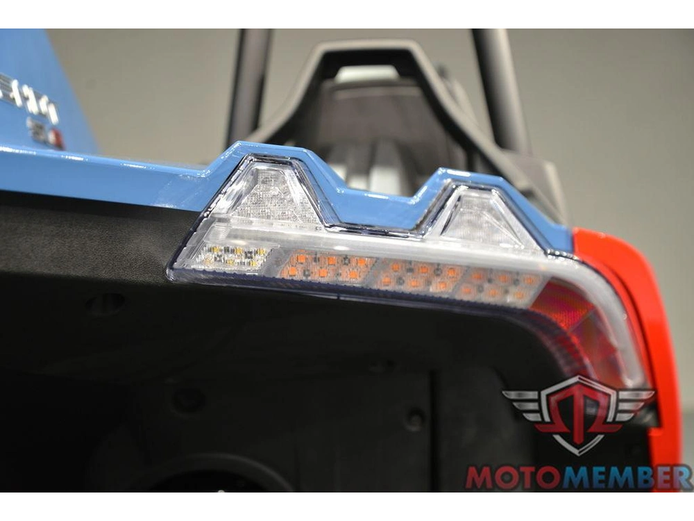 2025 Slingshot Slingshot® Slr Autodrive Royal Red Blue alt