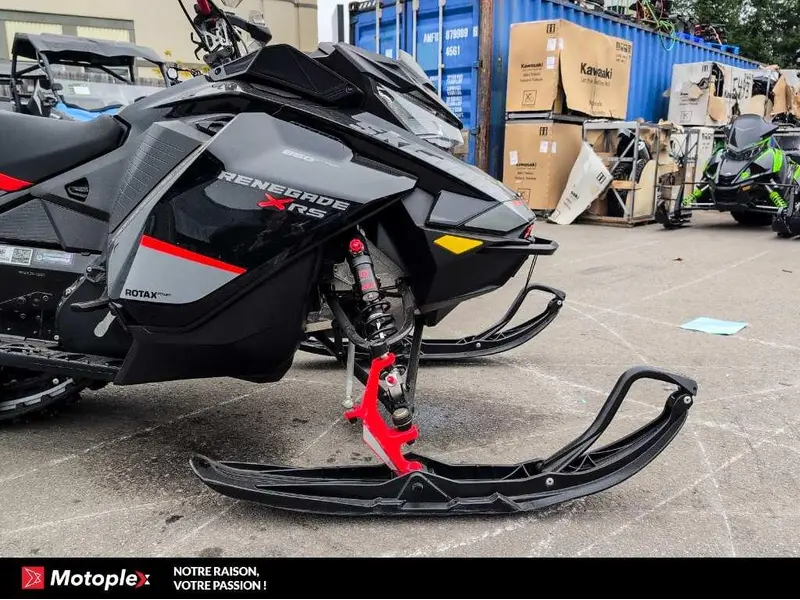 2020 Ski-Doo RENEGADE 850 X-RS