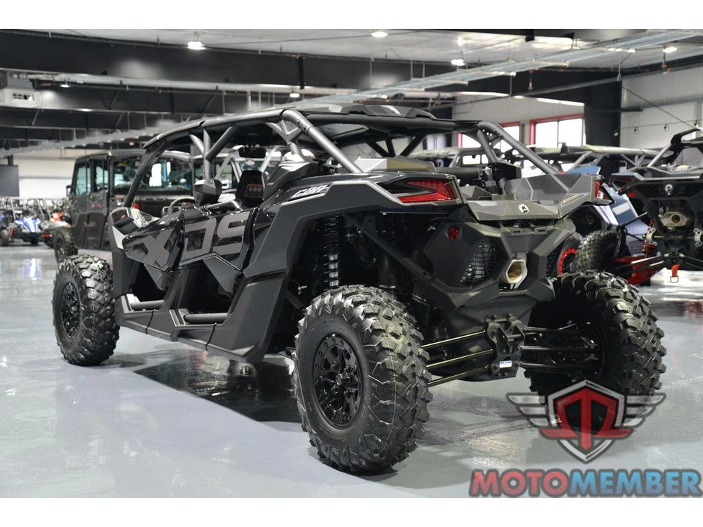 2025 Can-am Maverick X3 Max X Ds Turbo Rr With Smart-shox Triple Black alt