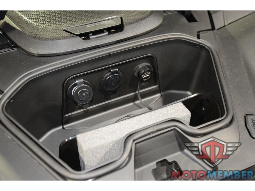 2026 Can-am Maverick R Max X Rs With Smart-shox Dusty Navy alt