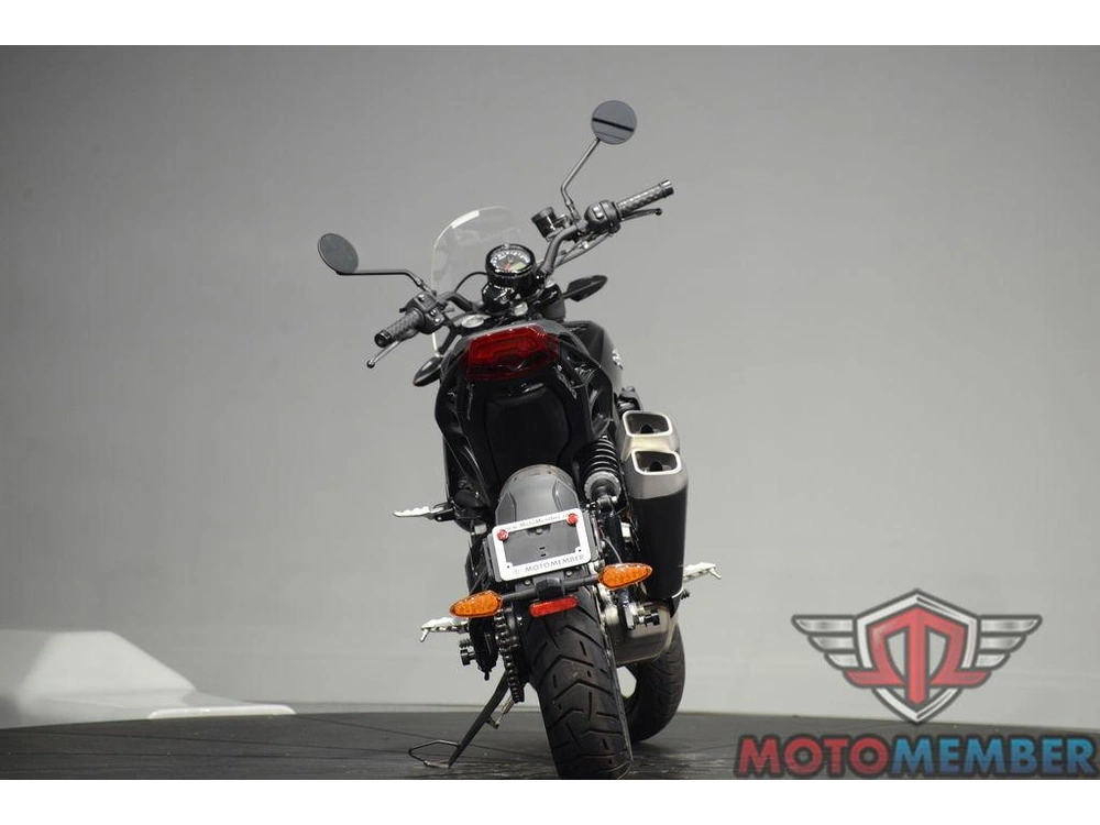 2019 Indian Motorcycle Ftr™ 1200 Thunder Black alt