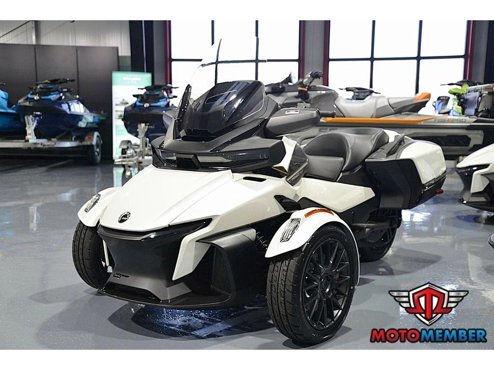 2026 Can-am Spyder Rt alt