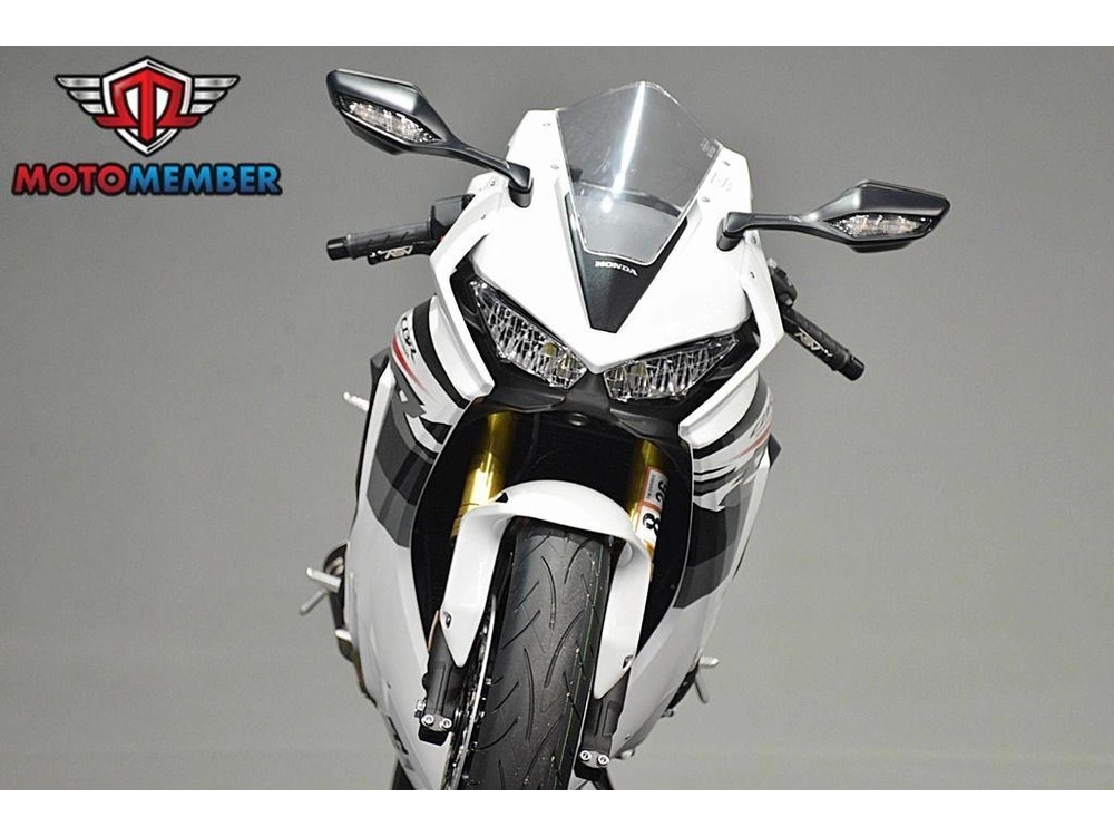 2026 Honda Cbr1000rr alt