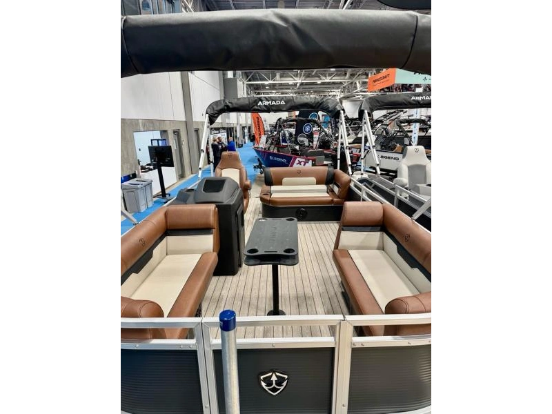 Armada Saphir Swing Back 19'x8' 2026 alt