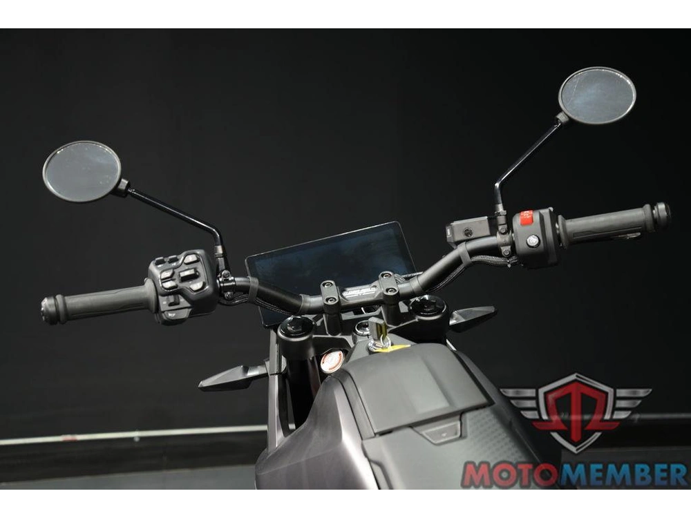 2025 Can-am Origin Carbon Black alt