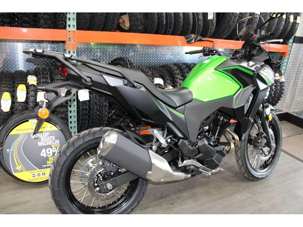 2025 Kawasaki Versys®-x 300 Abs alt