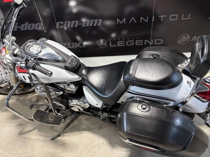 Yamaha V-star 950 2015 alt