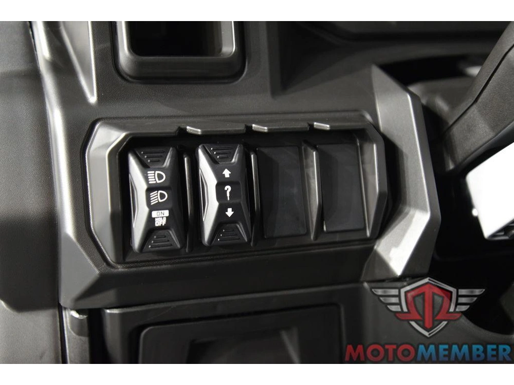 2026 Can-am Defender Max Xt Hd11 With 10.25 In. Infotainment alt