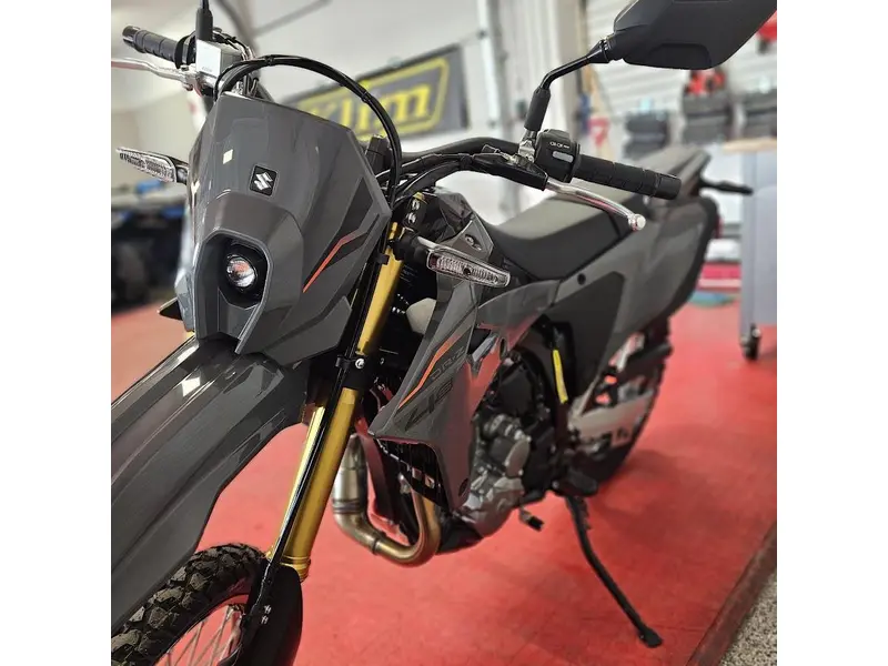 2026 Suzuki DR-Z 4SM thumbnail 30