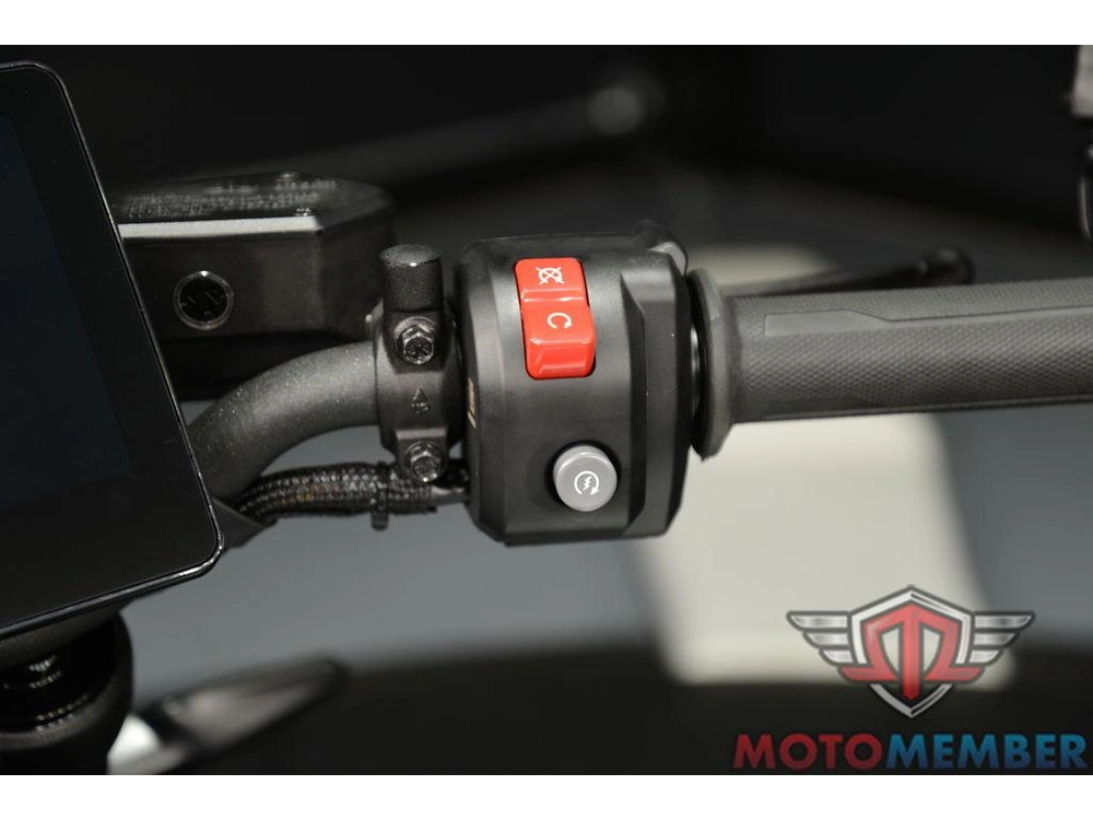 2025 Can-am Pulse '73 alt