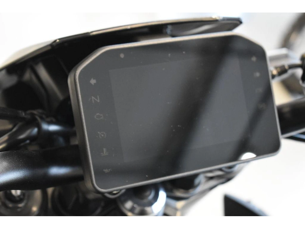 2025 Kawasaki Z900 Abs Metallic Spark Black/metallic Carbon Gray alt