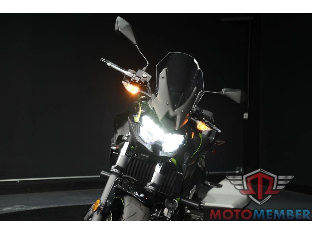 2022 Kawasaki Z650 alt