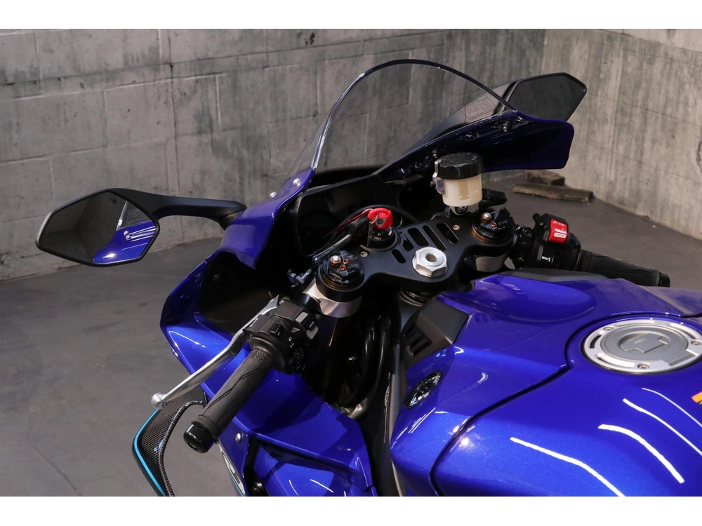 2026 Yamaha Yzf-r1 alt