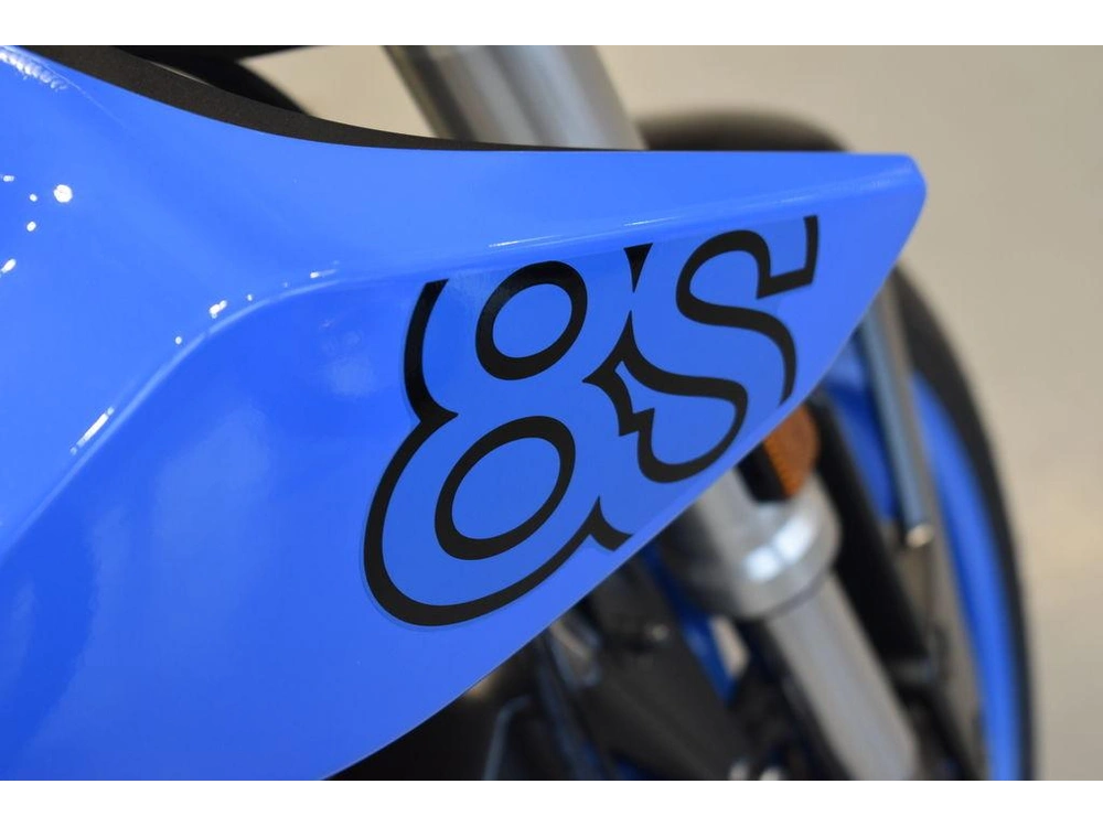 2024 Suzuki Gsx-8s alt