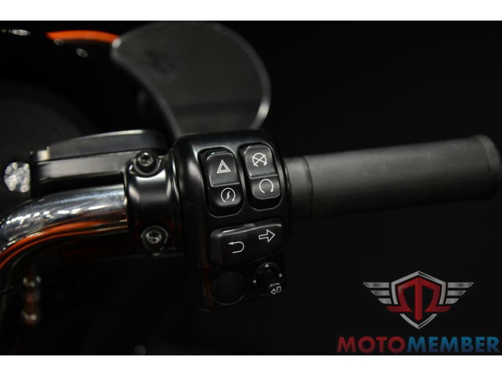 2023 Harley-Davidson Street Glide Special for Sale