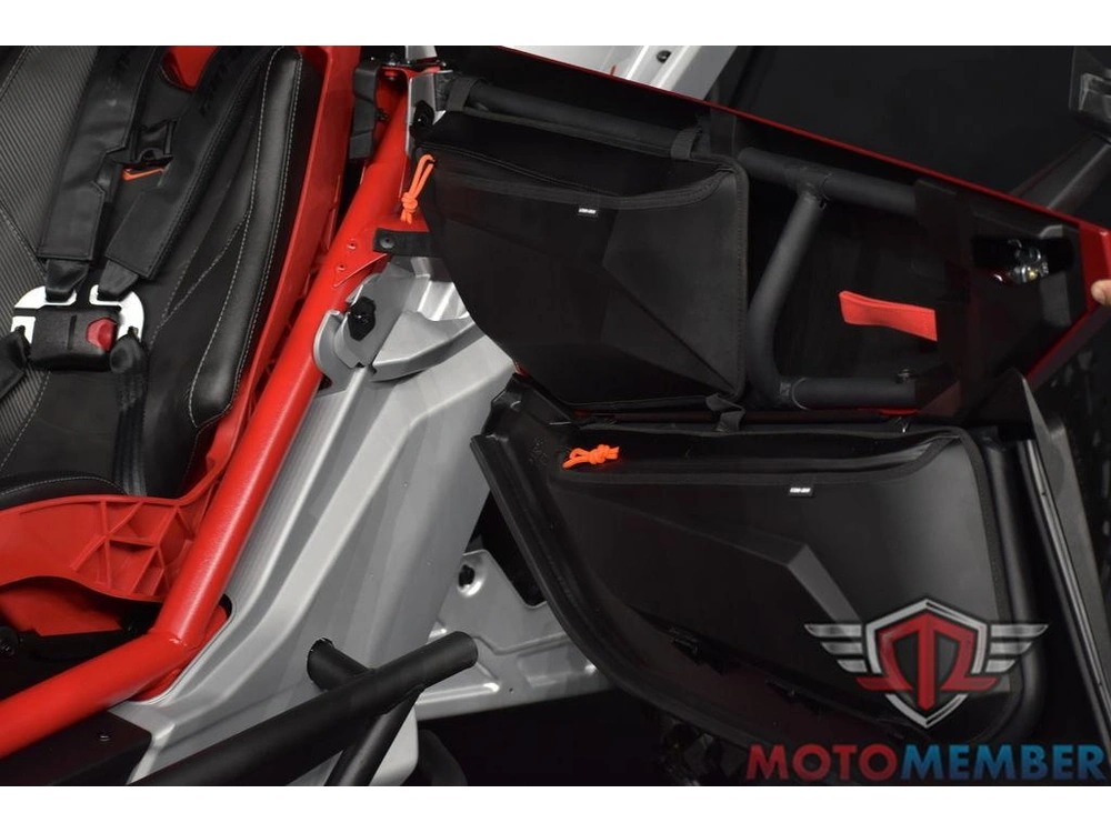 2025 Can-am Maverick X3 Ds Turbo Fiery Red & Hyper Silver alt