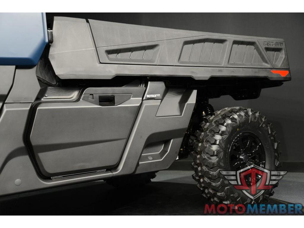 2025 Can-Am Defender PRO Limited HD10 for Sale