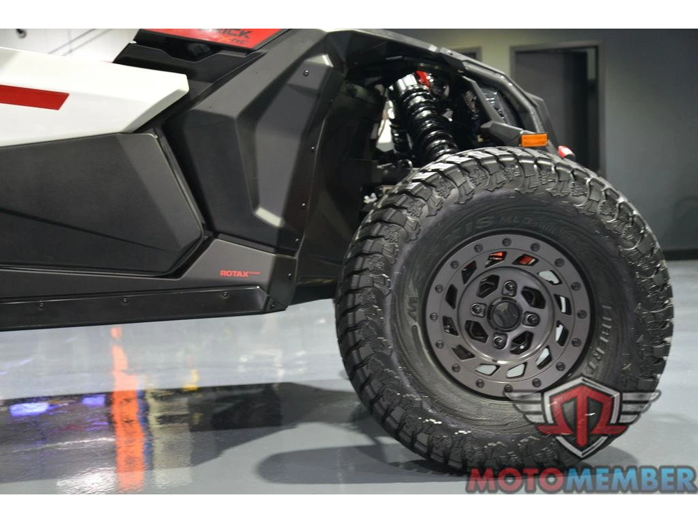 2025 Can-am Maverick X3 Max X Rc Turbo Rr alt