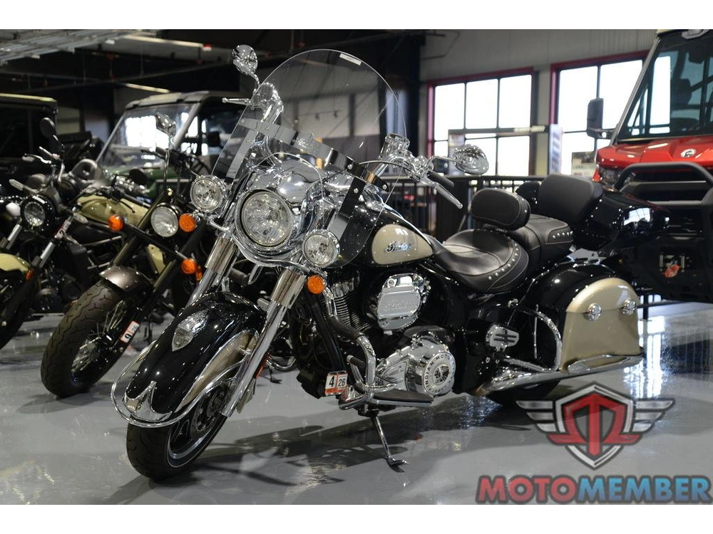 2022 Indian Motorcycle Springfield® Black Metallic/dirt Track Tan alt