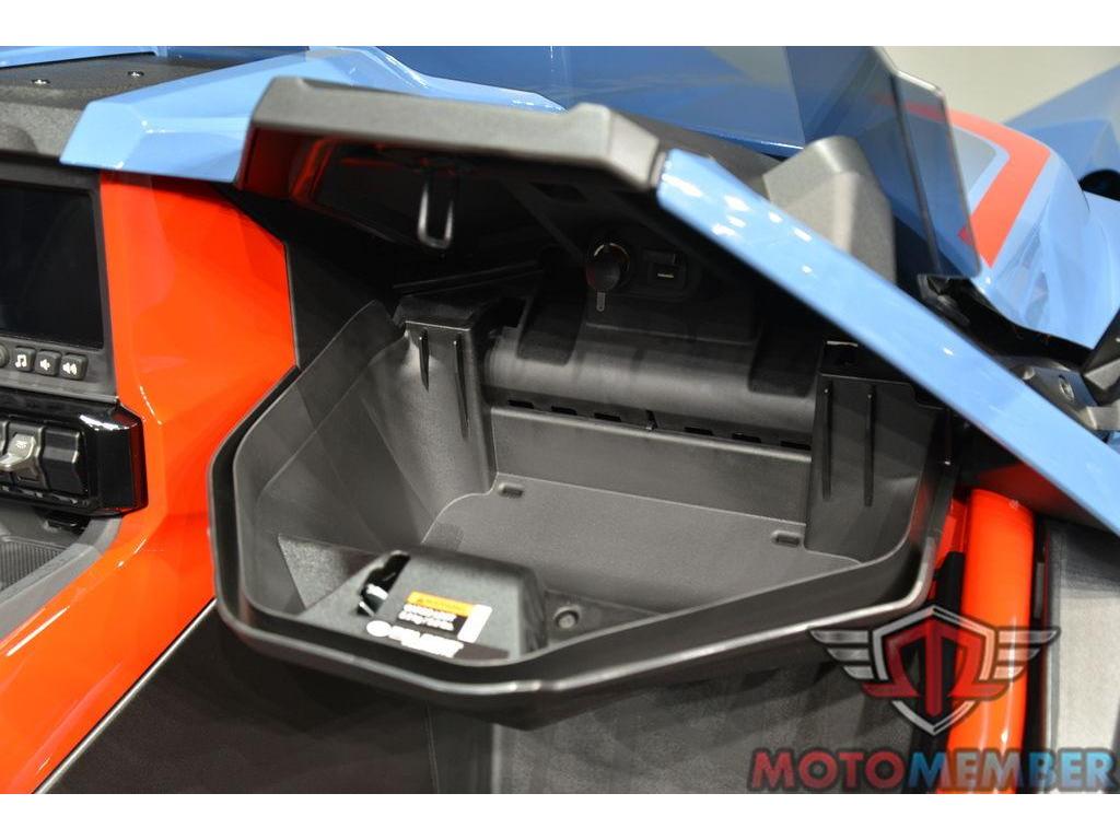 2025 Polaris Slingshot R (AutoDrive) for Sale
