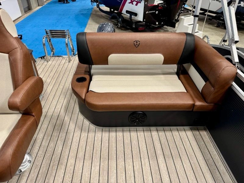 Armada Saphir Swing Back 19'x8' 2026 alt