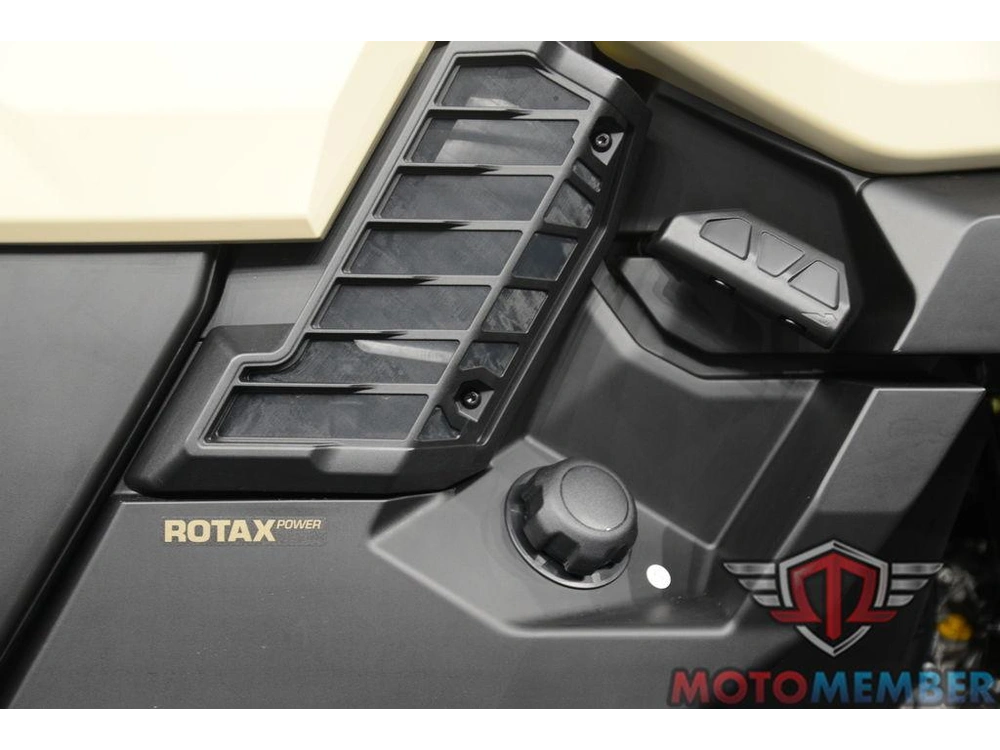 2026 Can-am Defender Max Limited Hd11 Desert Tan & Carbon Black alt