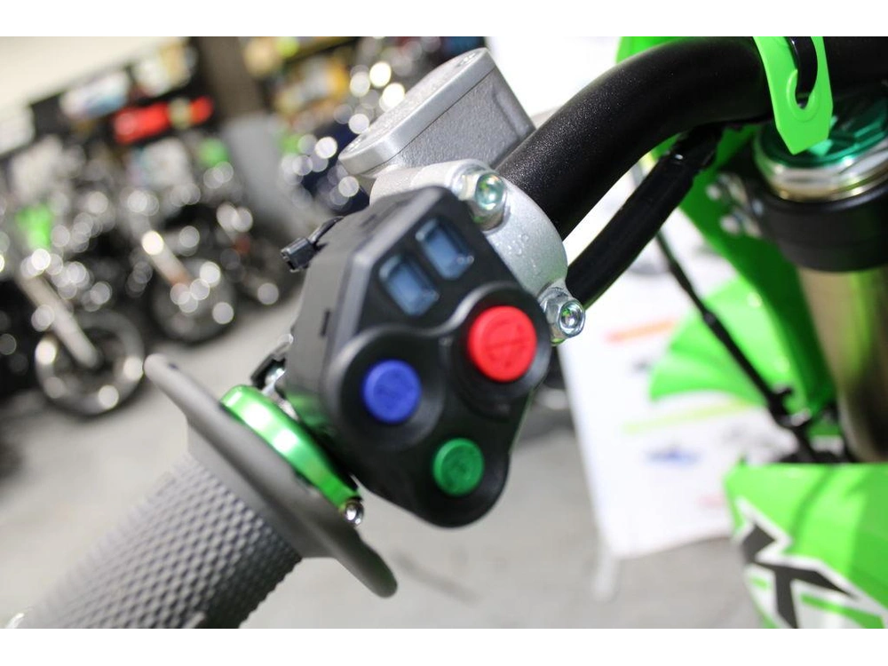 2025 Kawasaki Kx™250 alt