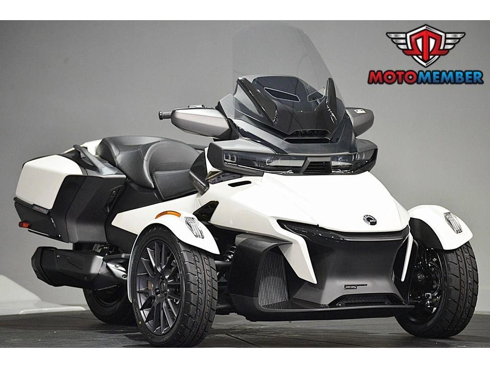 2026 Can-am Spyder Rt alt