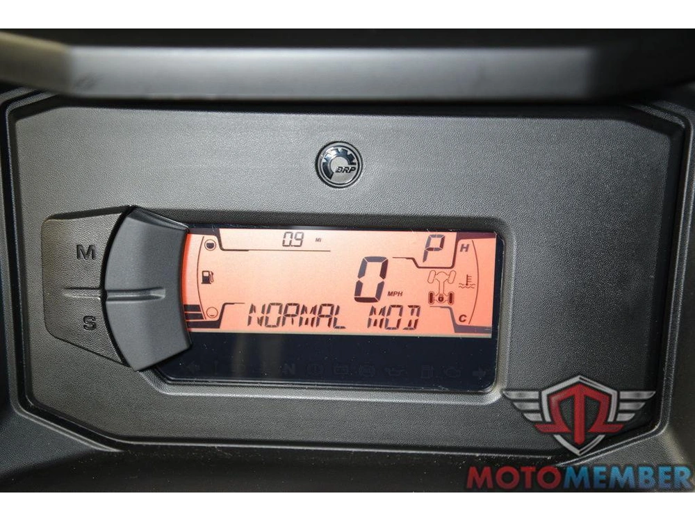 2026 Can-am Defender Max Limited Hd11 Desert Tan & Carbon Black alt