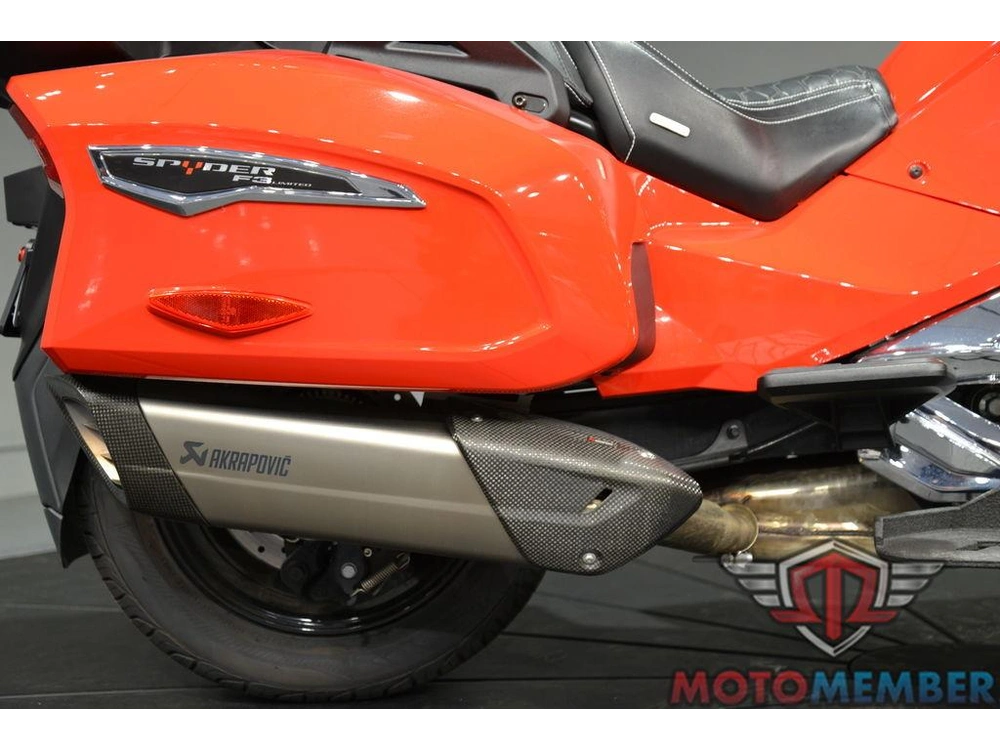 2022 Can-am Spyder F3 Limited Chrome Wheels alt