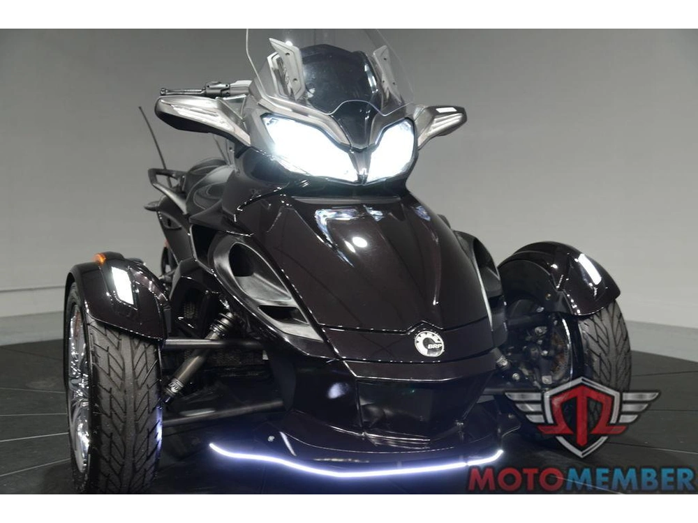 2014 Can-am Spyder® St Limited Se5 alt