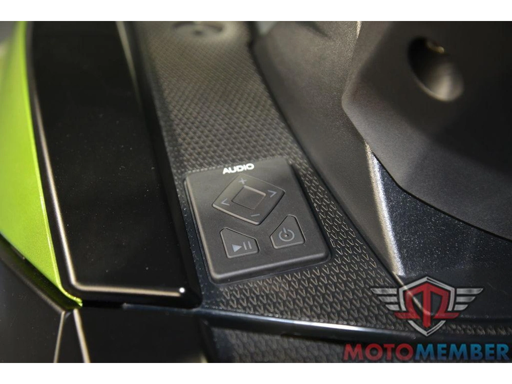 2024 Yamaha Vx® Limited Ho alt