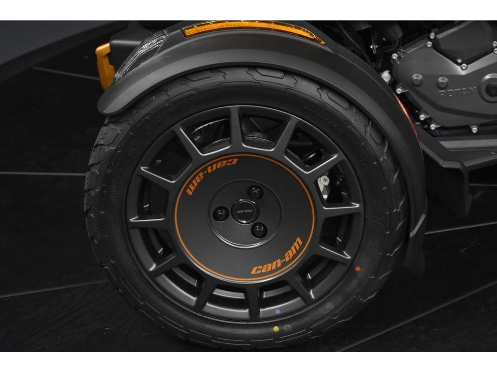 2025 Can-am Canyon Redrock alt