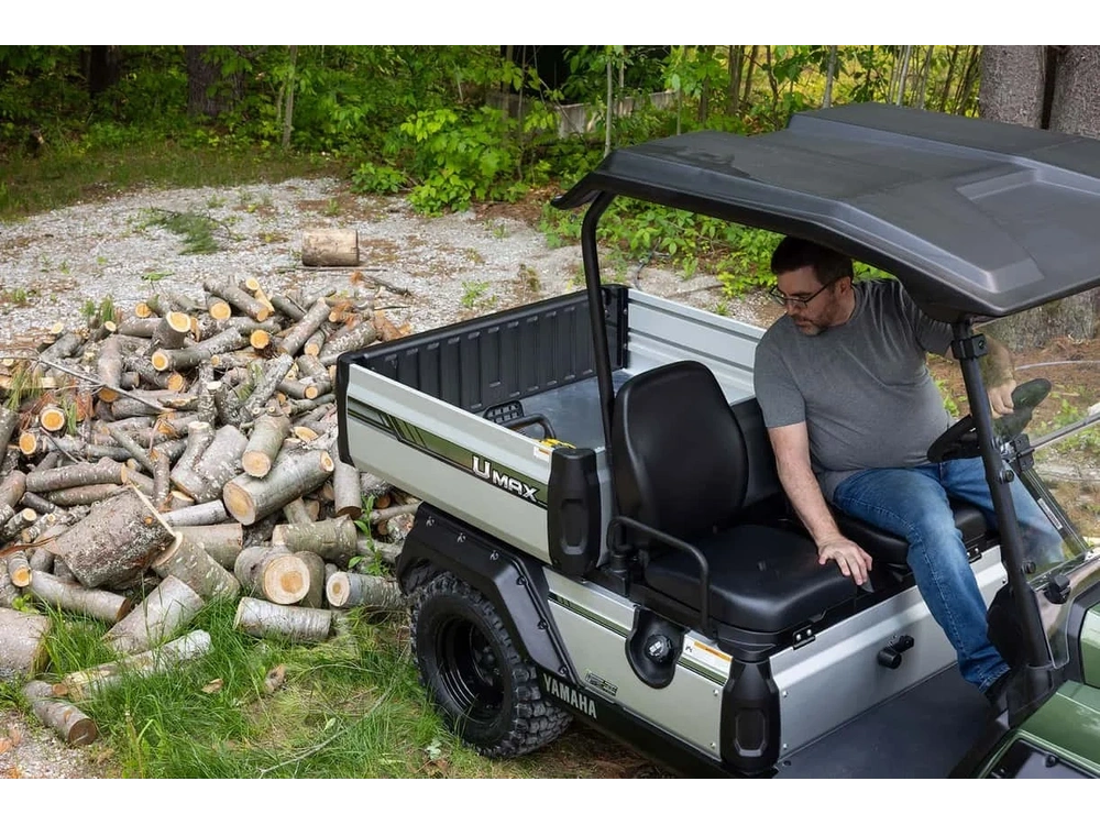 2025 Yamaha Umax Rally Coral Red Metallic - $17749.00 Includes Freight And Pdi - 0% Financing Available!! alt