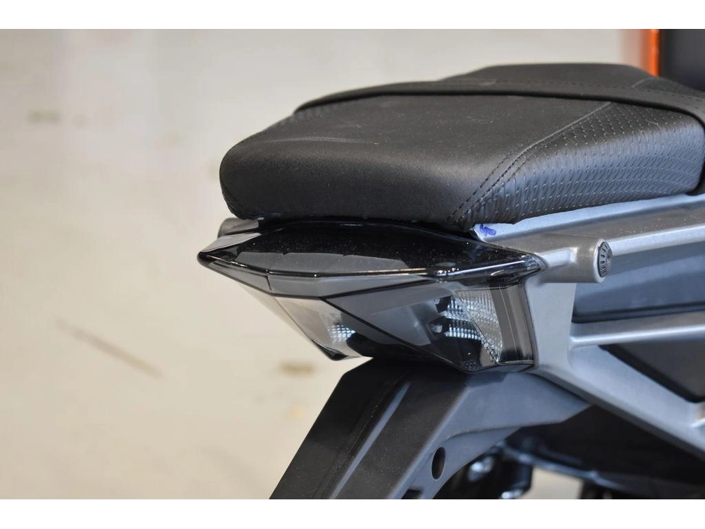 2024 Ktm 250 Duke alt