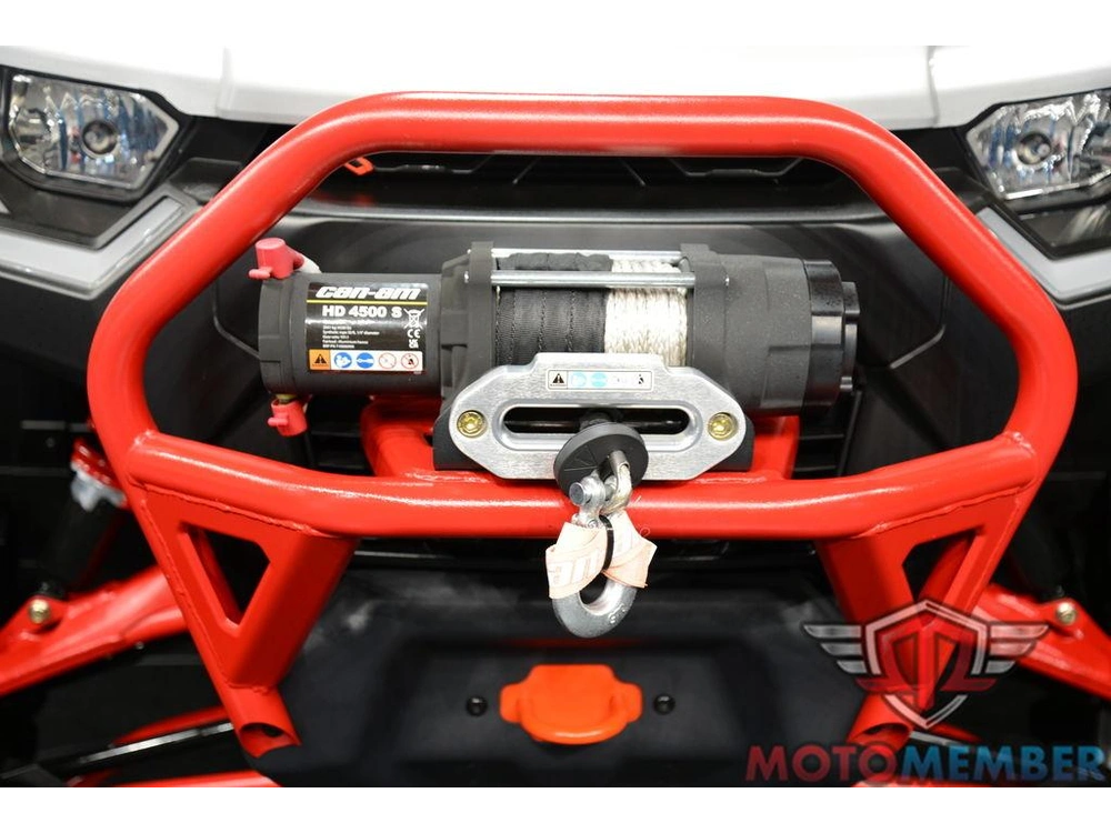 2025 Can-am Defender X Mr With Half-doors Hd10 Hyper Silver & Legion Red alt