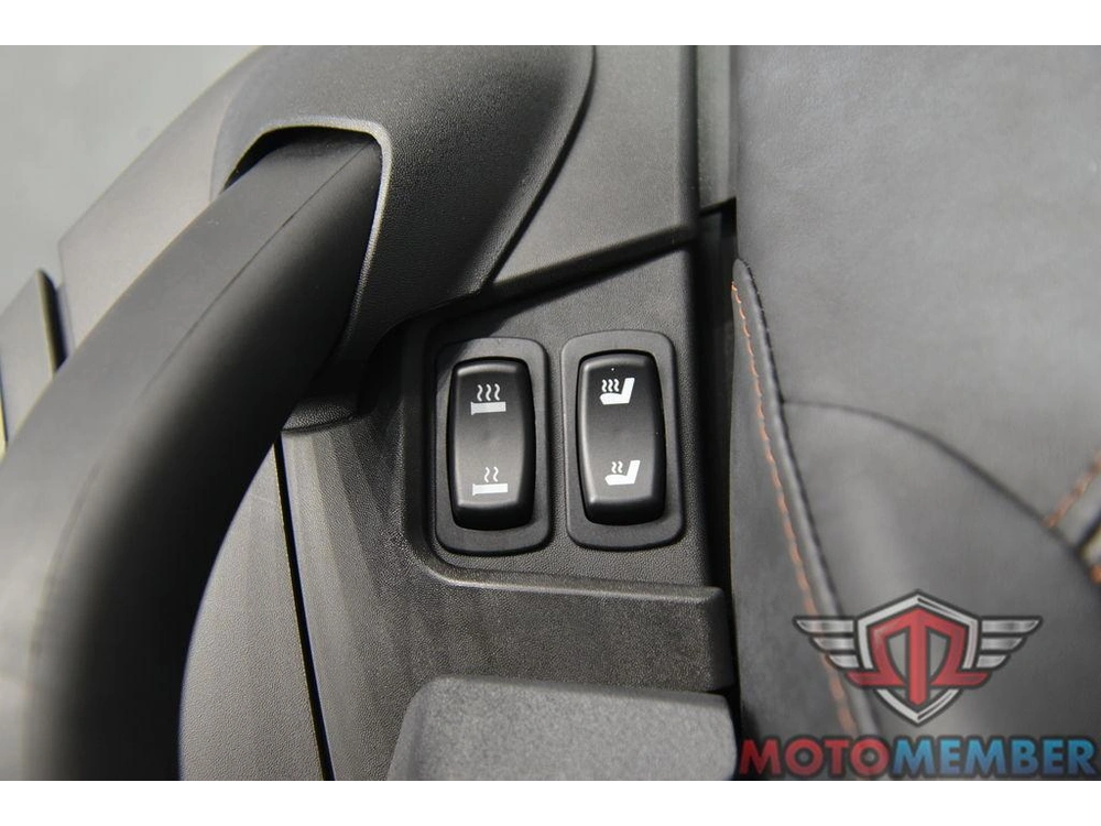 2025 Can-am Spyder Rt Sea-to-sky alt