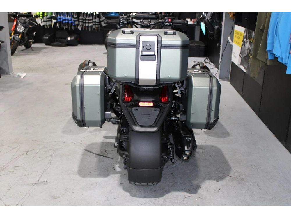 2026 Can-am Canyon Redrock alt