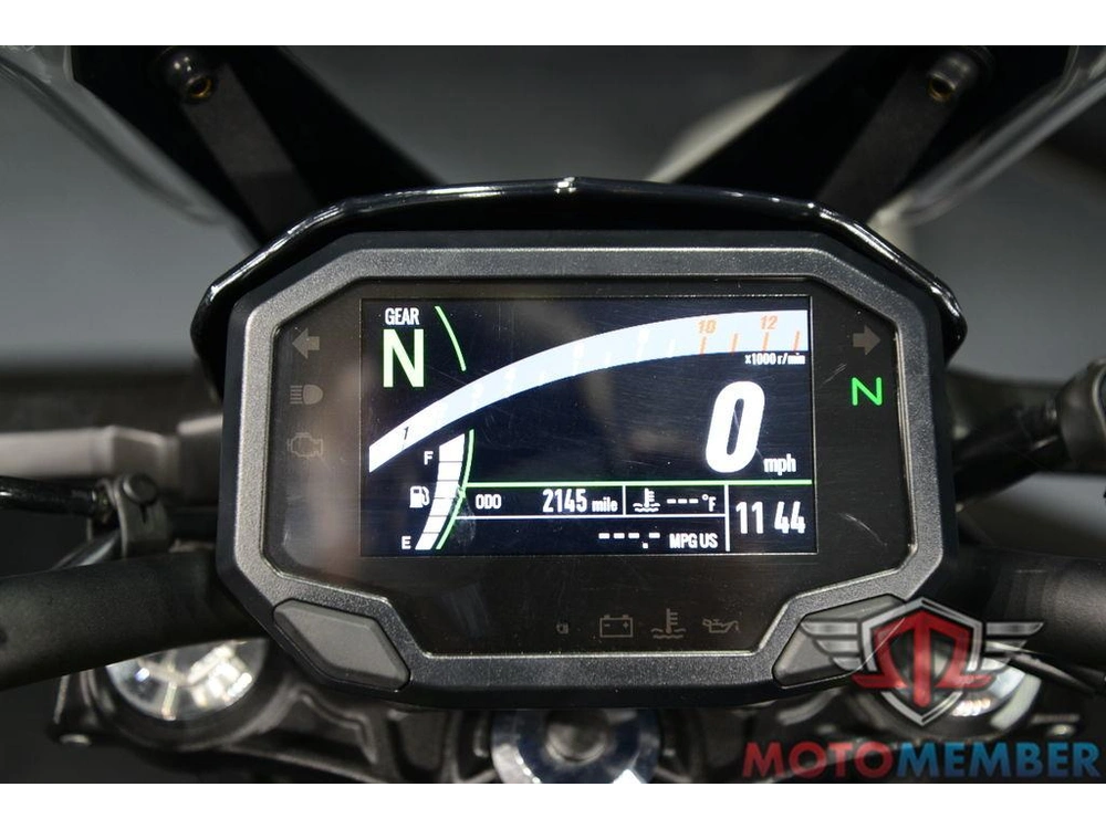 2022 Kawasaki Z650 alt