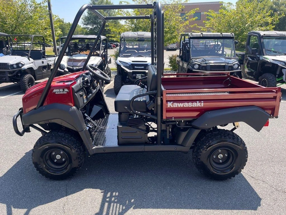 2026 Kawasaki Mule™ 4000 alt