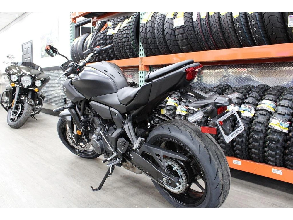 2025 Yamaha Mt-07 alt