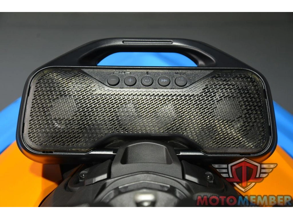 2026 Sea-doo Spark™trixx For 3 Rotax® 900 Ace™ - 90 Ibr And Audio alt