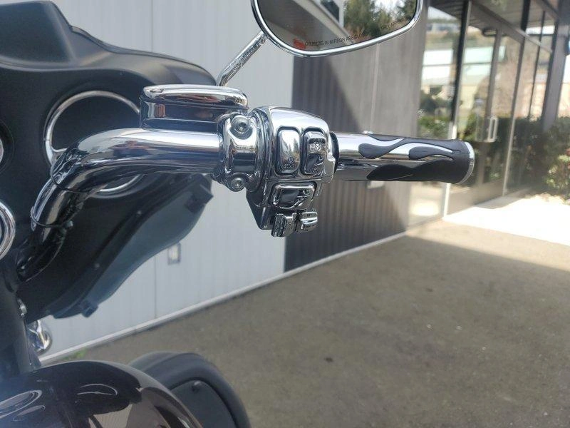 2011 Harley-davidson Flhtcu - Electra Glide® Ultra Classic® alt