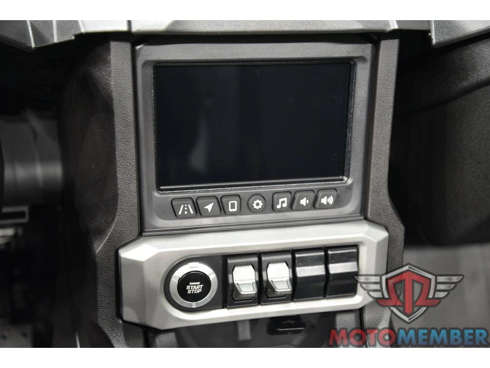 2025 Slingshot Slingshot® Sl Autodrive Liquid Lime alt