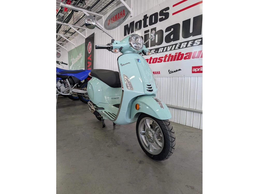 Vespa Primavera 50 2026 alt