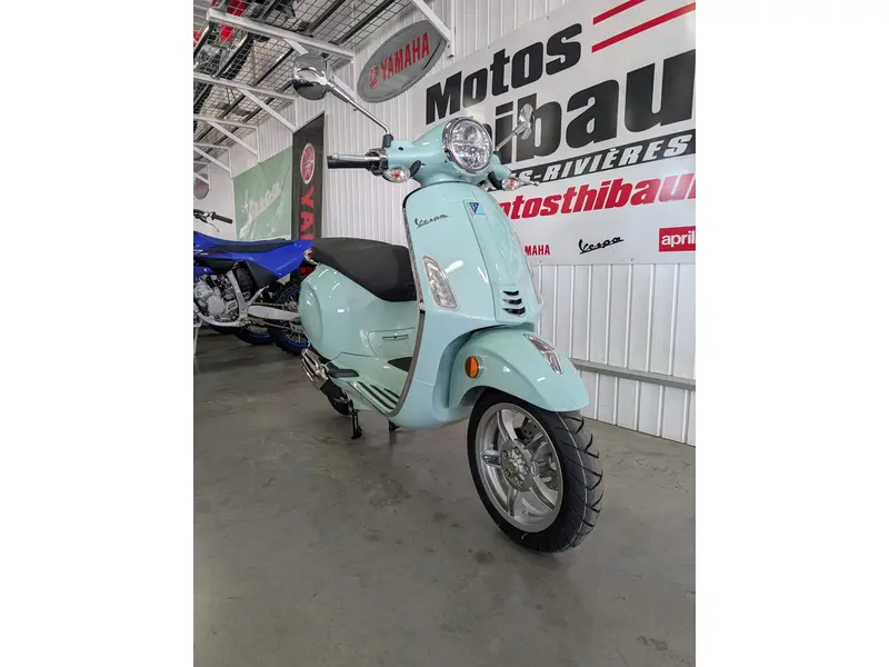 2026 Vespa Primavera 50 thumbnail 3