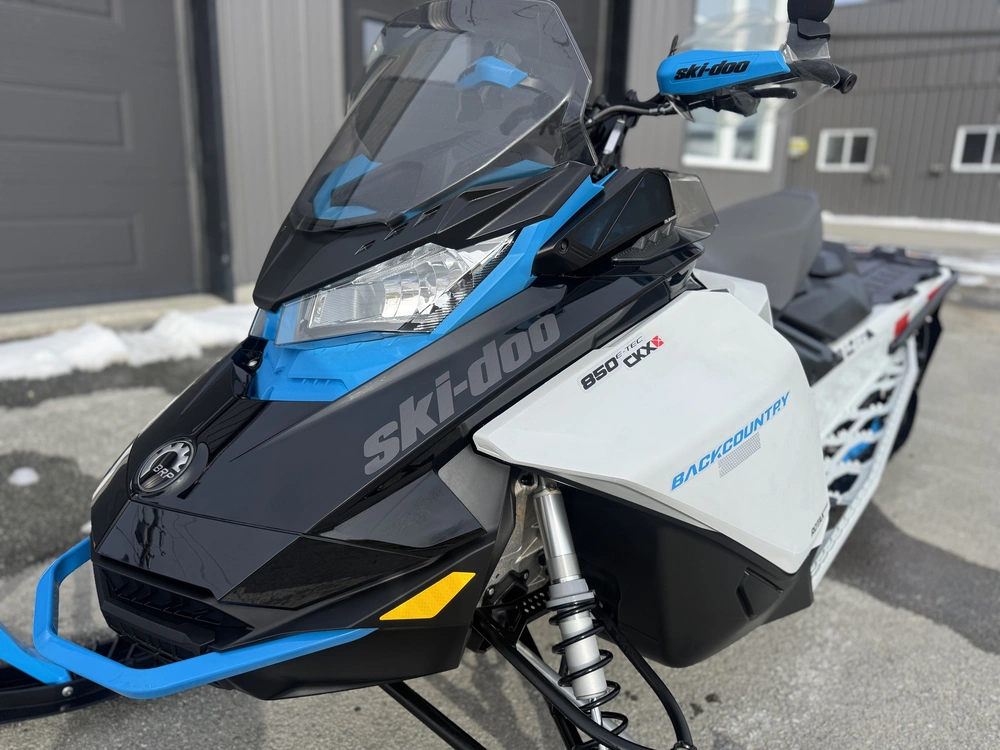 Ski-doo Backcountry Adrenaline 850 E-tec 2.0’’ 2022 alt