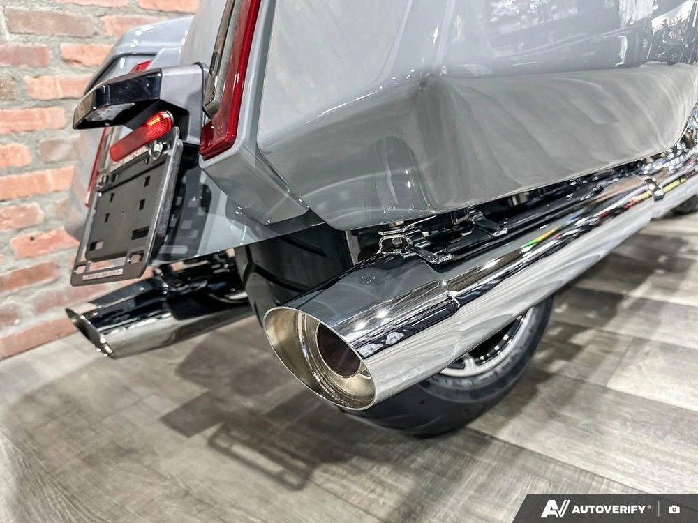 2026 Harley-davidson Road Glide alt